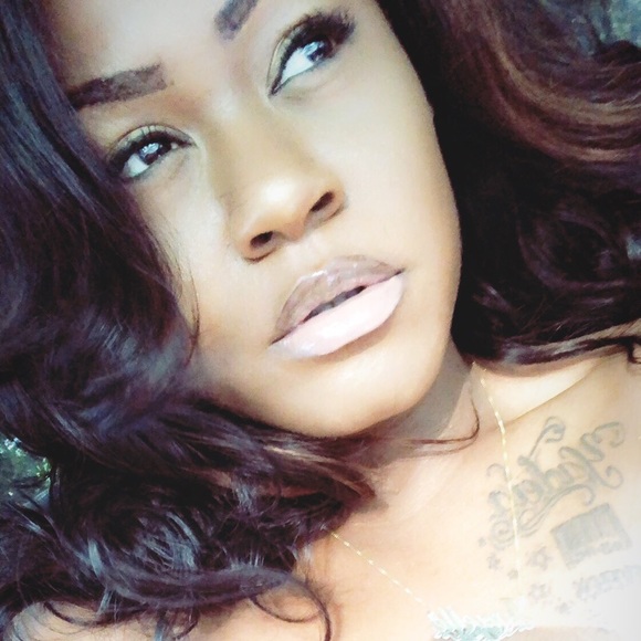 Meet your Posher, Jazmine - Picture 1 of 1